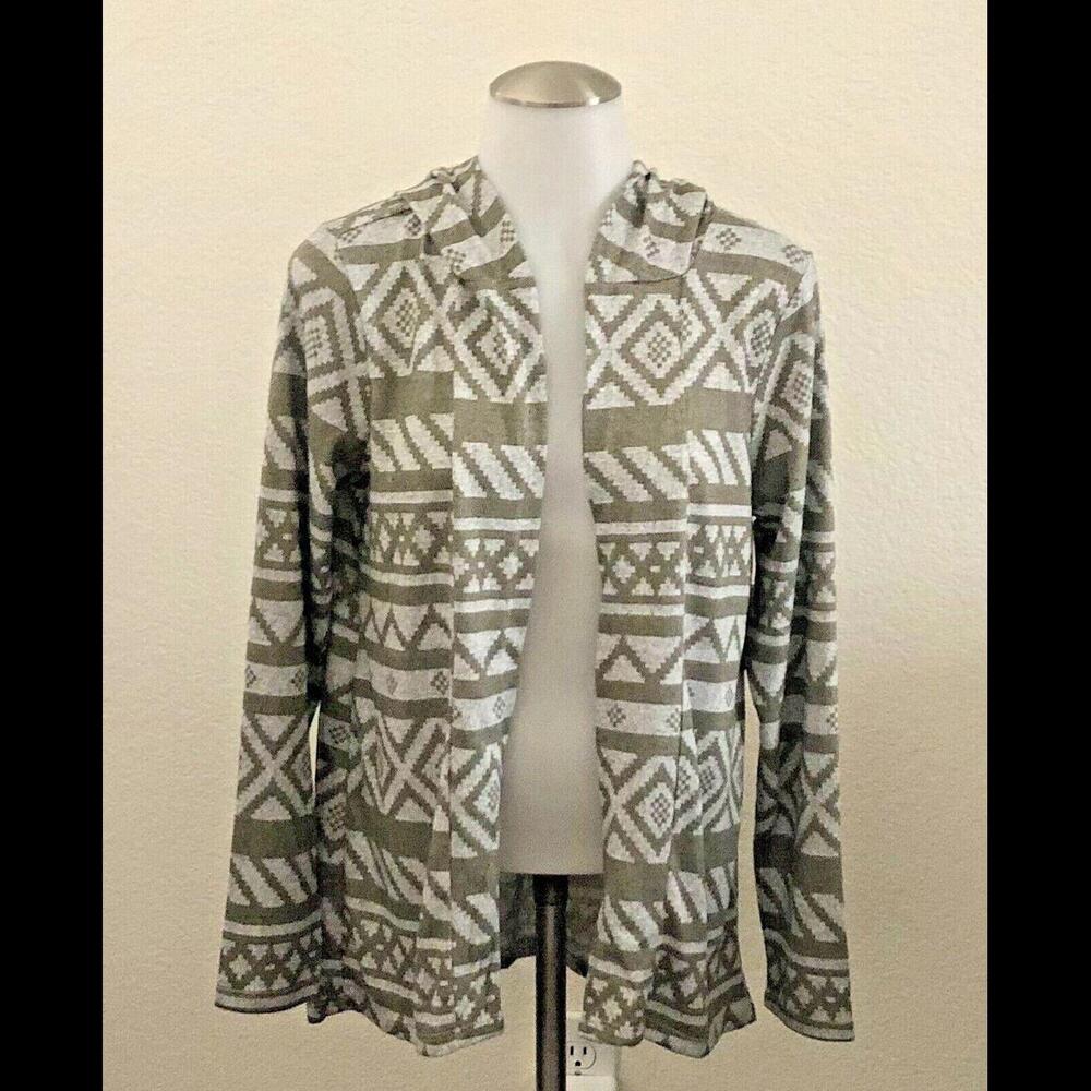 Women's Open Front Knit Cardigan with hood Aztec Print - Size Medium NEW